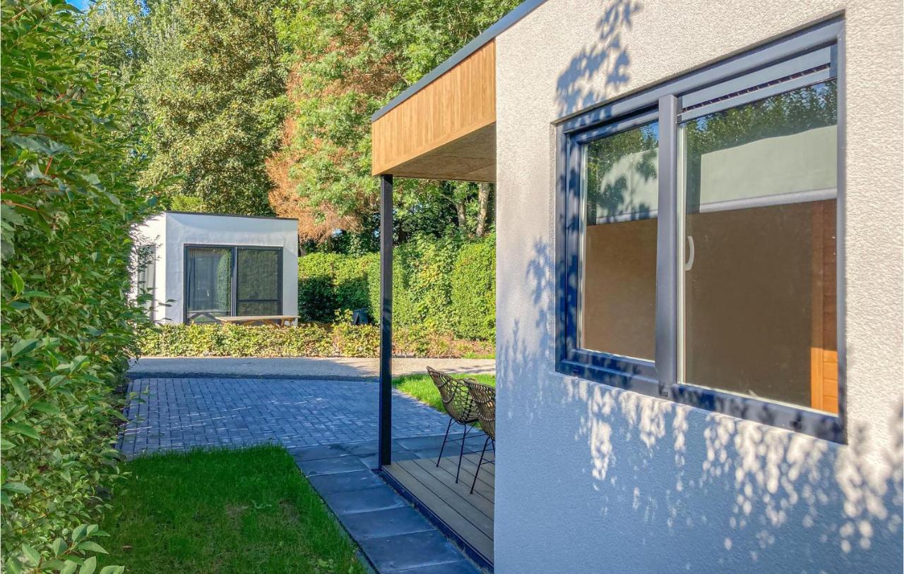 Cozy Home In Heinkenszand With Sauna Екстериор снимка